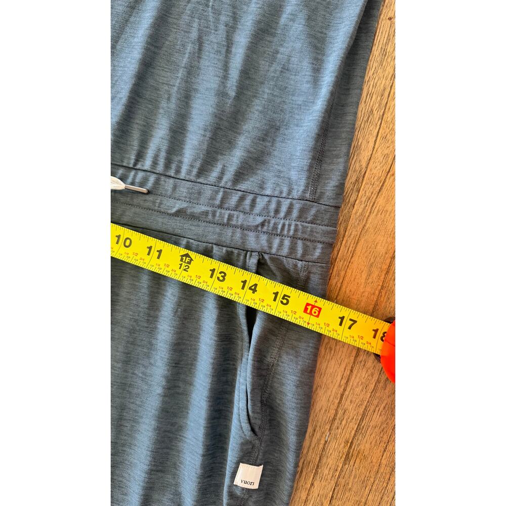 Vuori Lux Jumpsuit - Size M - Picture 5 of 6